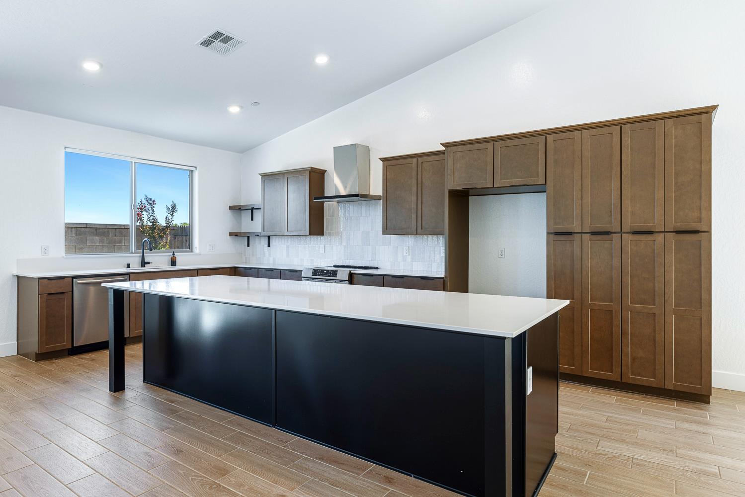 7153 E Harvard Ave, Fresno, CA 93737