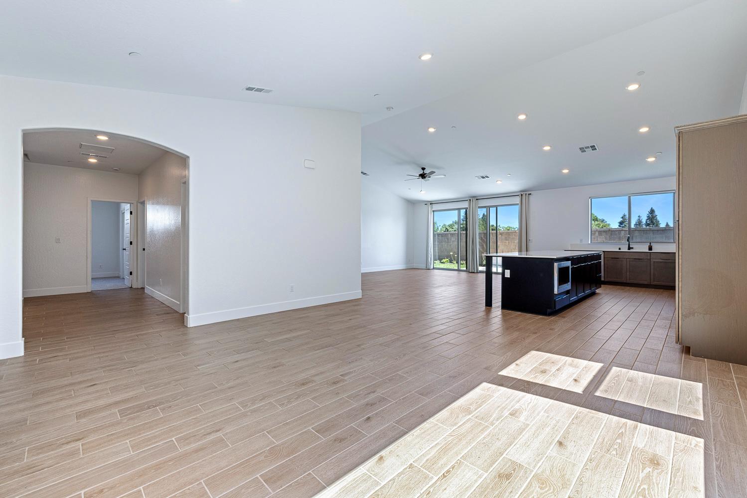 7153 E Harvard Ave, Fresno, CA 93737