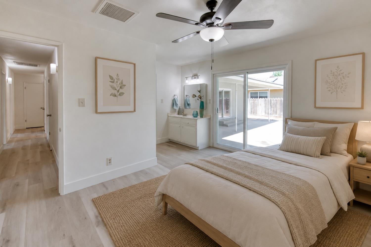 549 E Sample Ave, Fresno, CA 93710