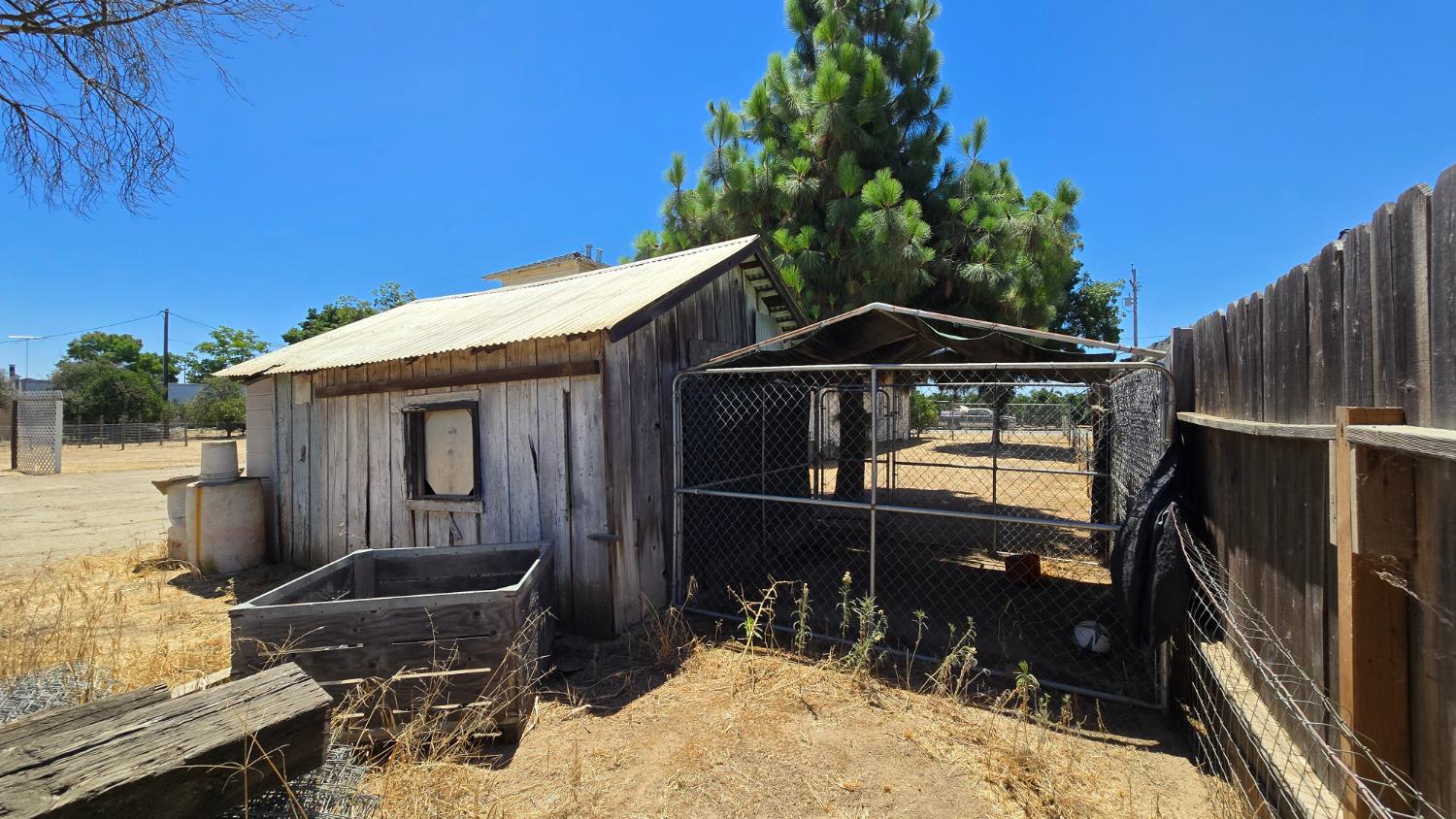 7132 Avenue 404, Dinuba, CA 93618