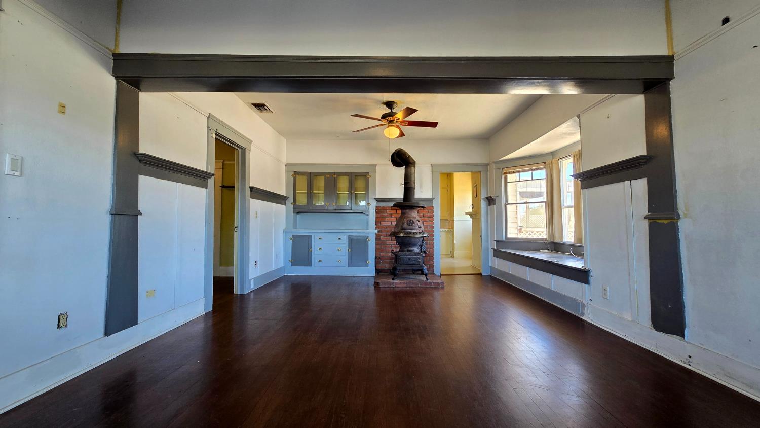 7132 Avenue 404, Dinuba, CA 93618