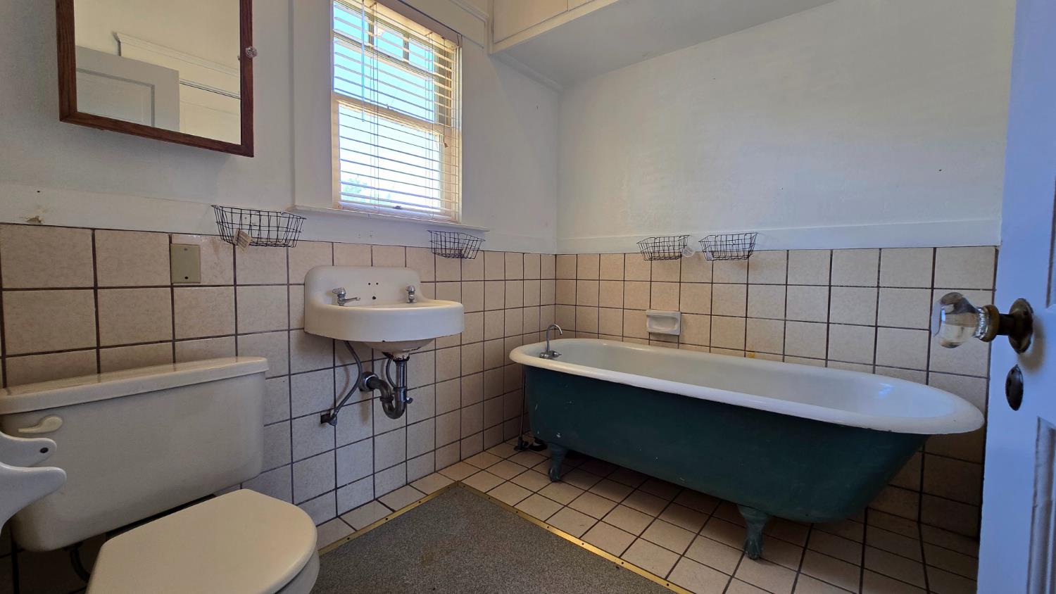 7132 Avenue 404, Dinuba, CA 93618