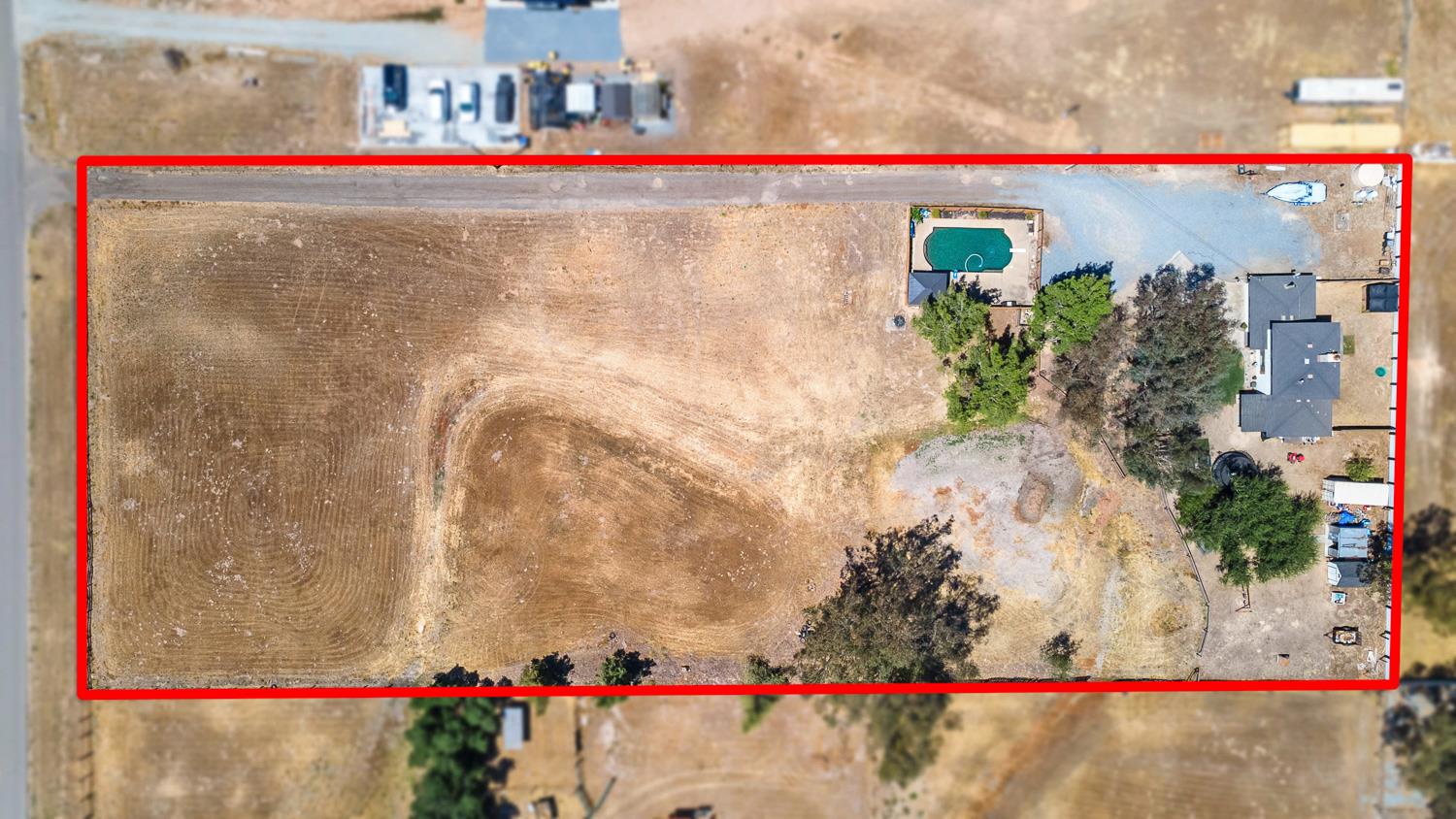17421 Mark Rd, Madera, CA 93636