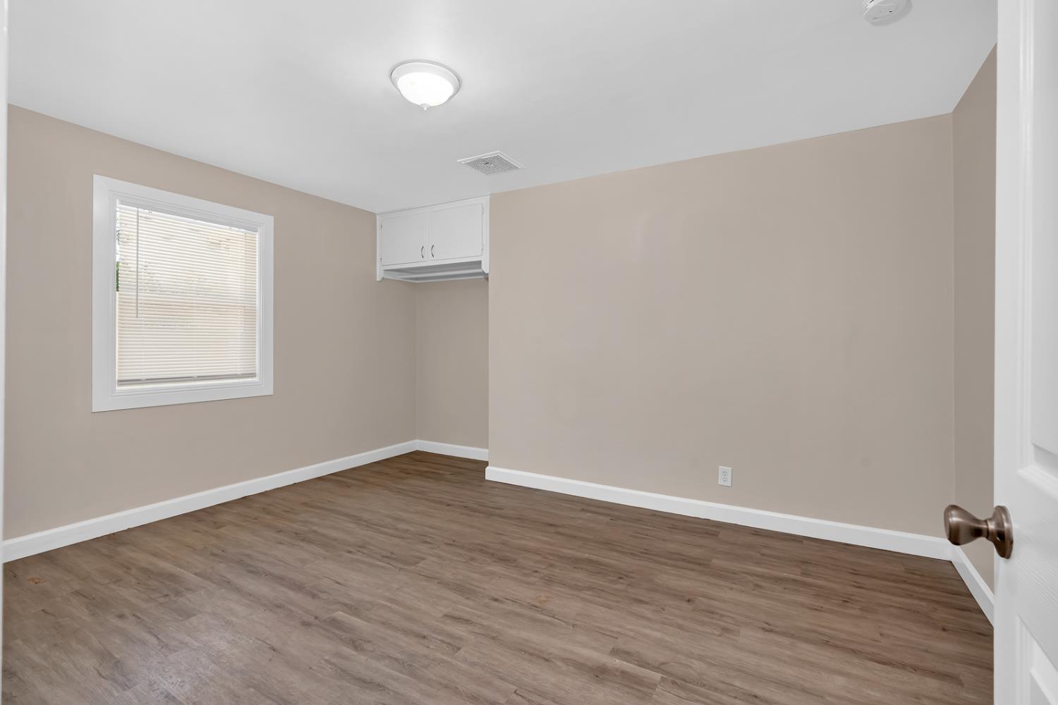 1013 E Garland, Fresno, CA 93704