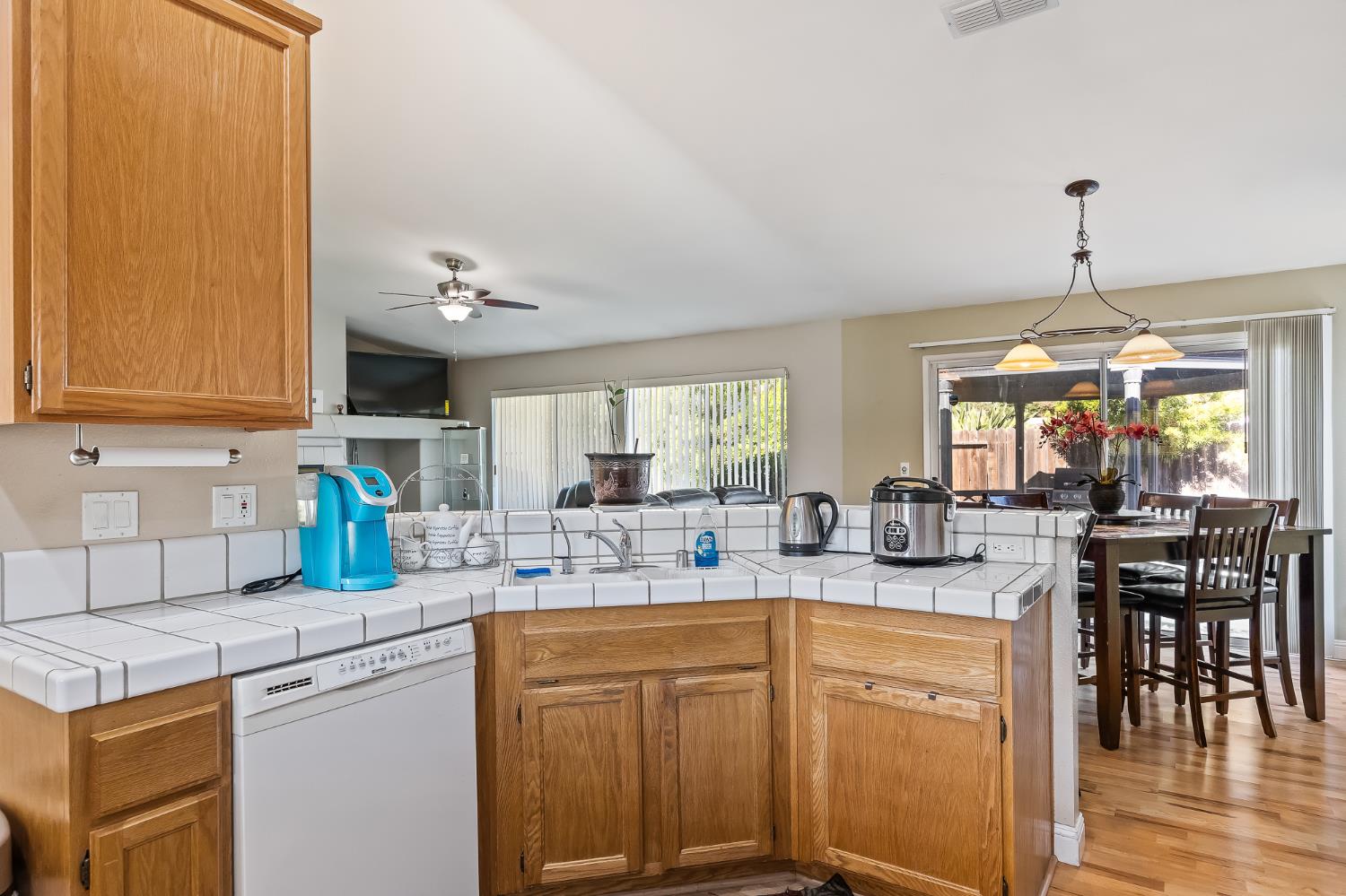 4220 Orchard Hills Dr, Salida, CA 95368