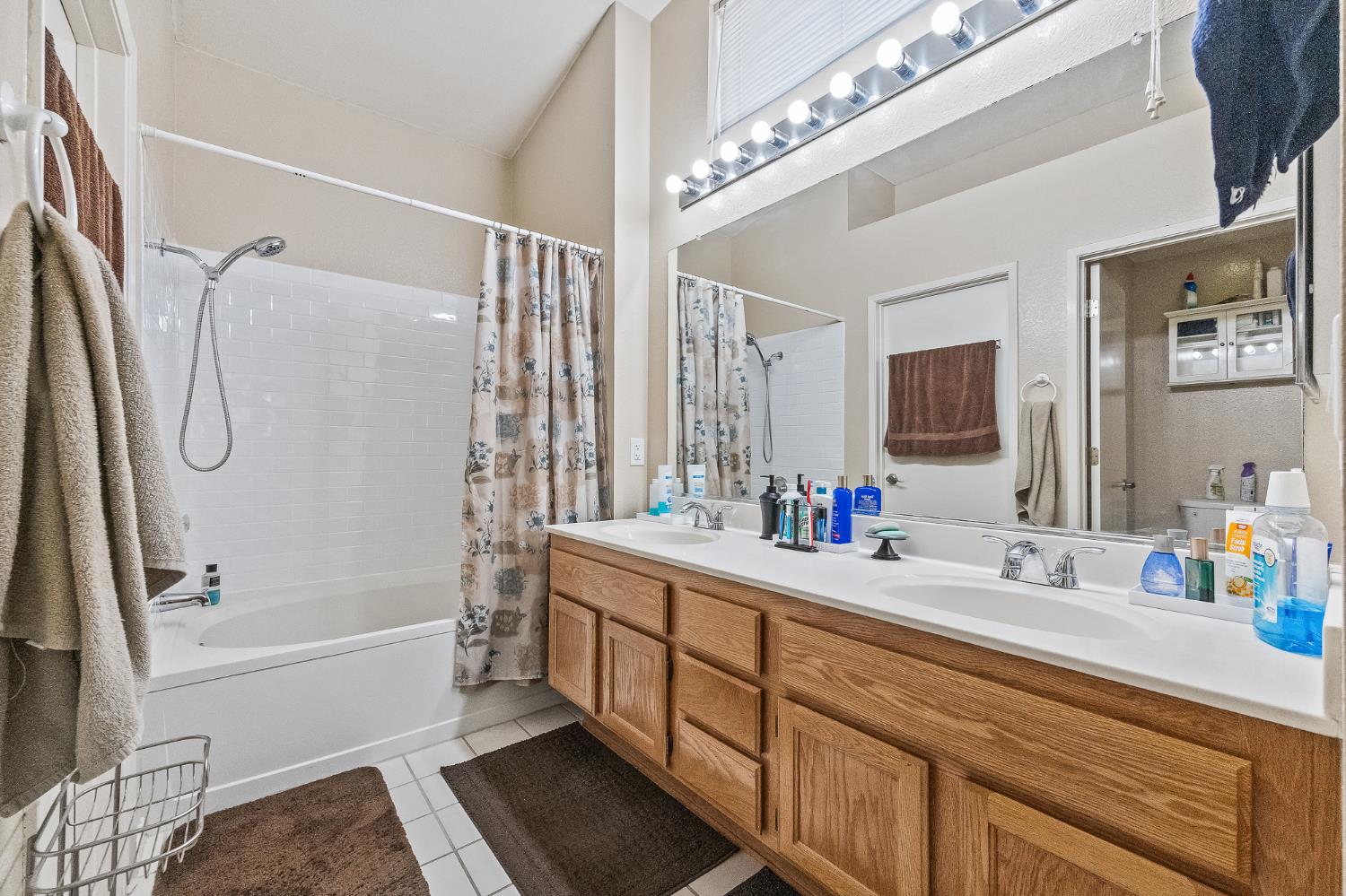 4220 Orchard Hills Dr, Salida, CA 95368