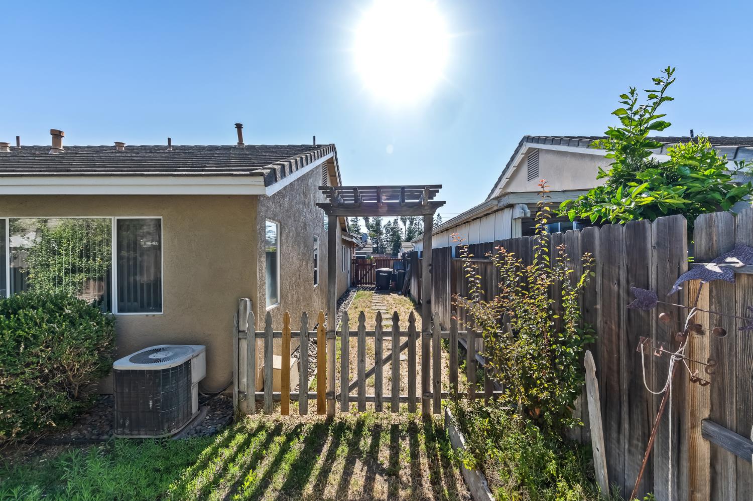 4220 Orchard Hills Dr, Salida, CA 95368