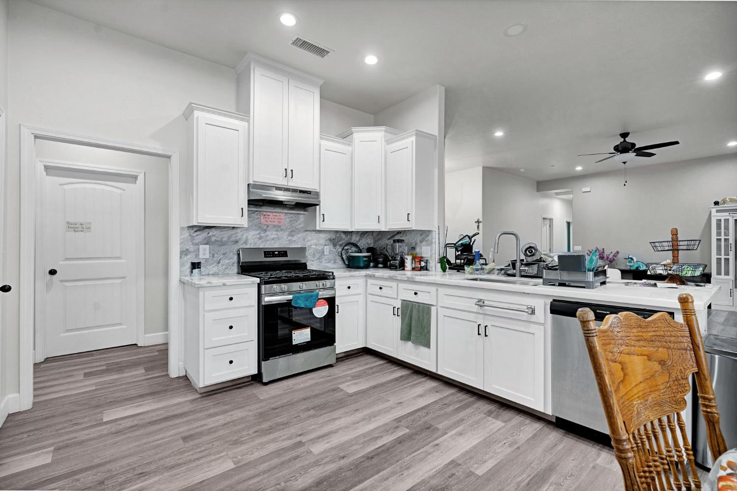 19972 Olympia Rd, Madera, CA 93638