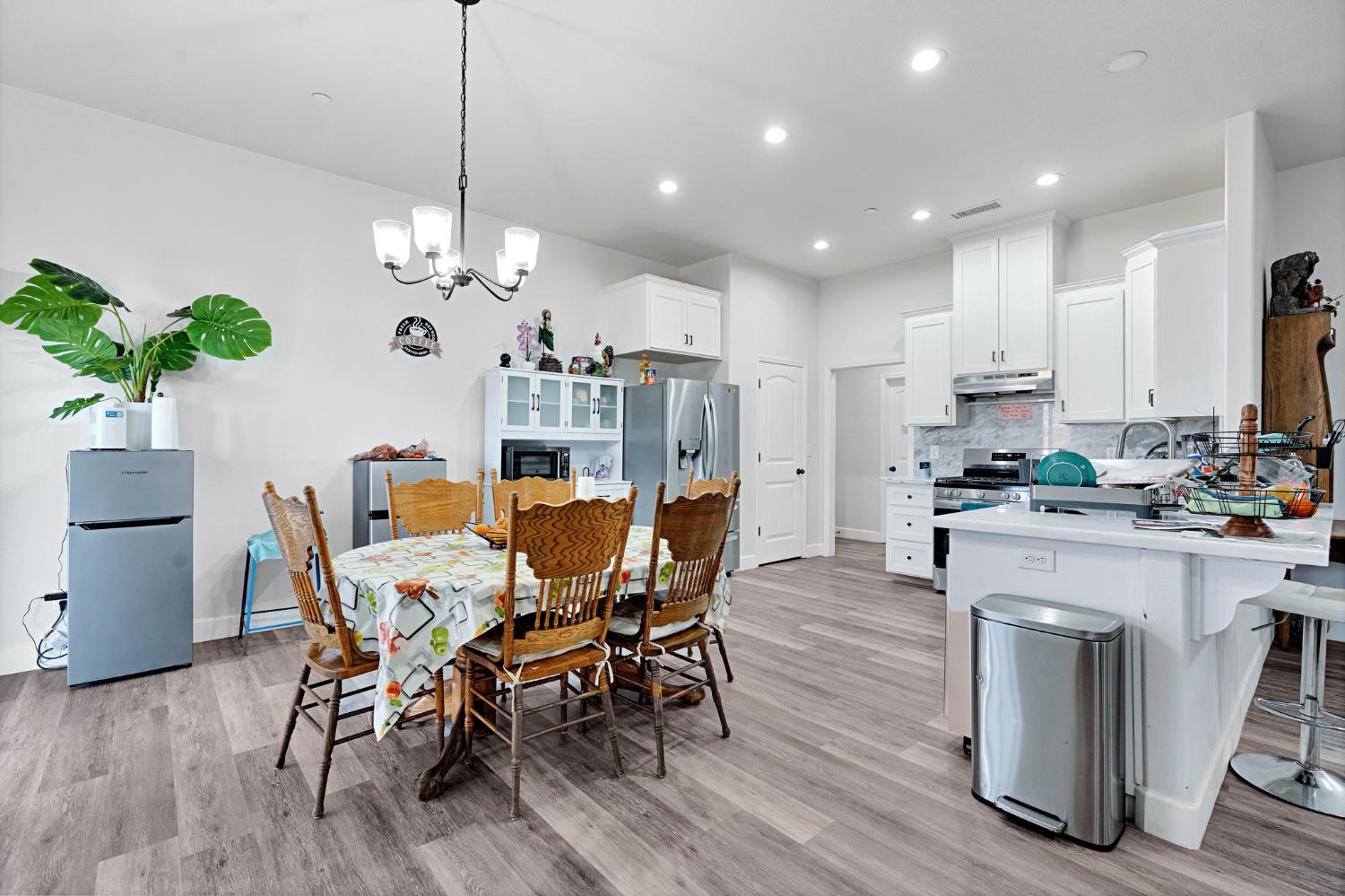 19972 Olympia Rd, Madera, CA 93638