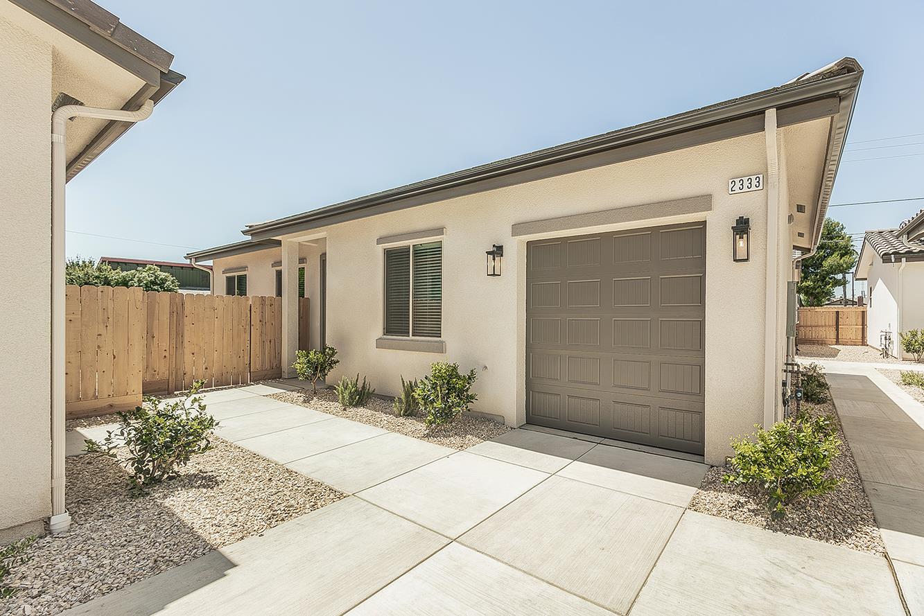 2365 2369 N Arthur Ave, Fresno, CA 93705