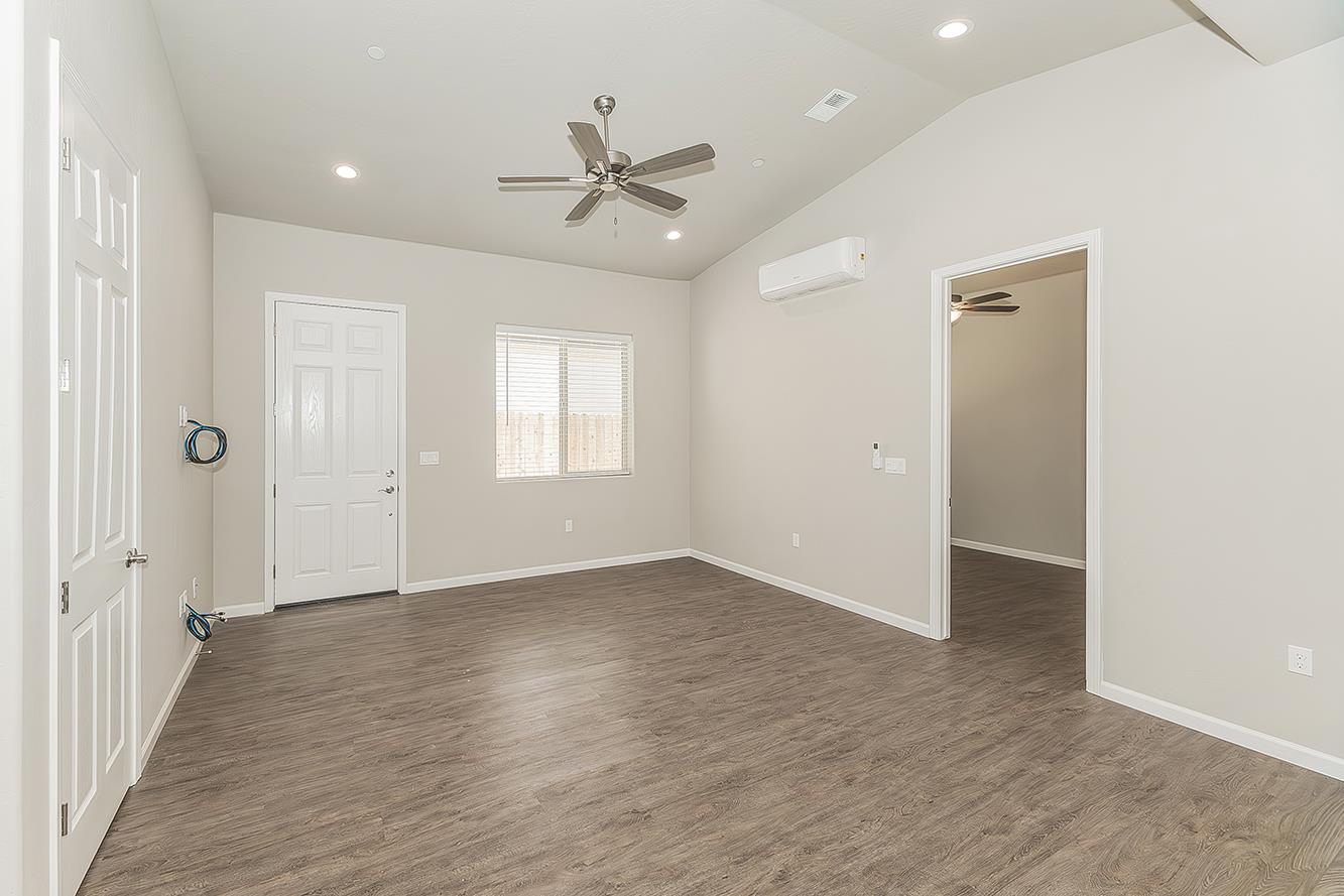 2365 2369 N Arthur Ave, Fresno, CA 93705