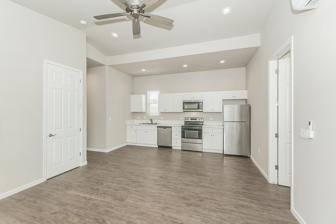 2365 2369 N Arthur Ave, Fresno, CA 93705