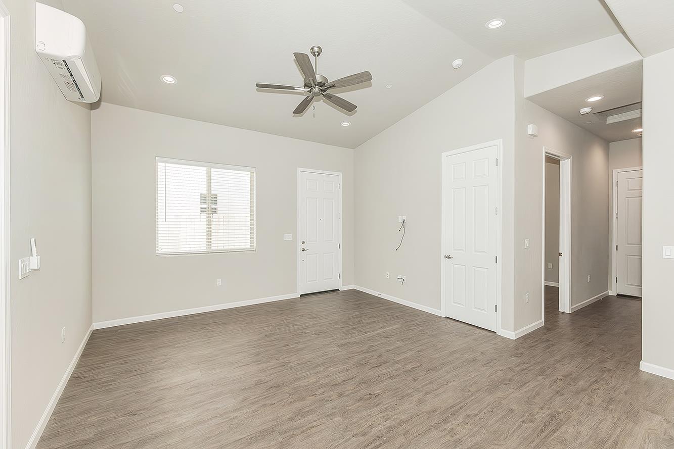 2365 2369 N Arthur Ave, Fresno, CA 93705
