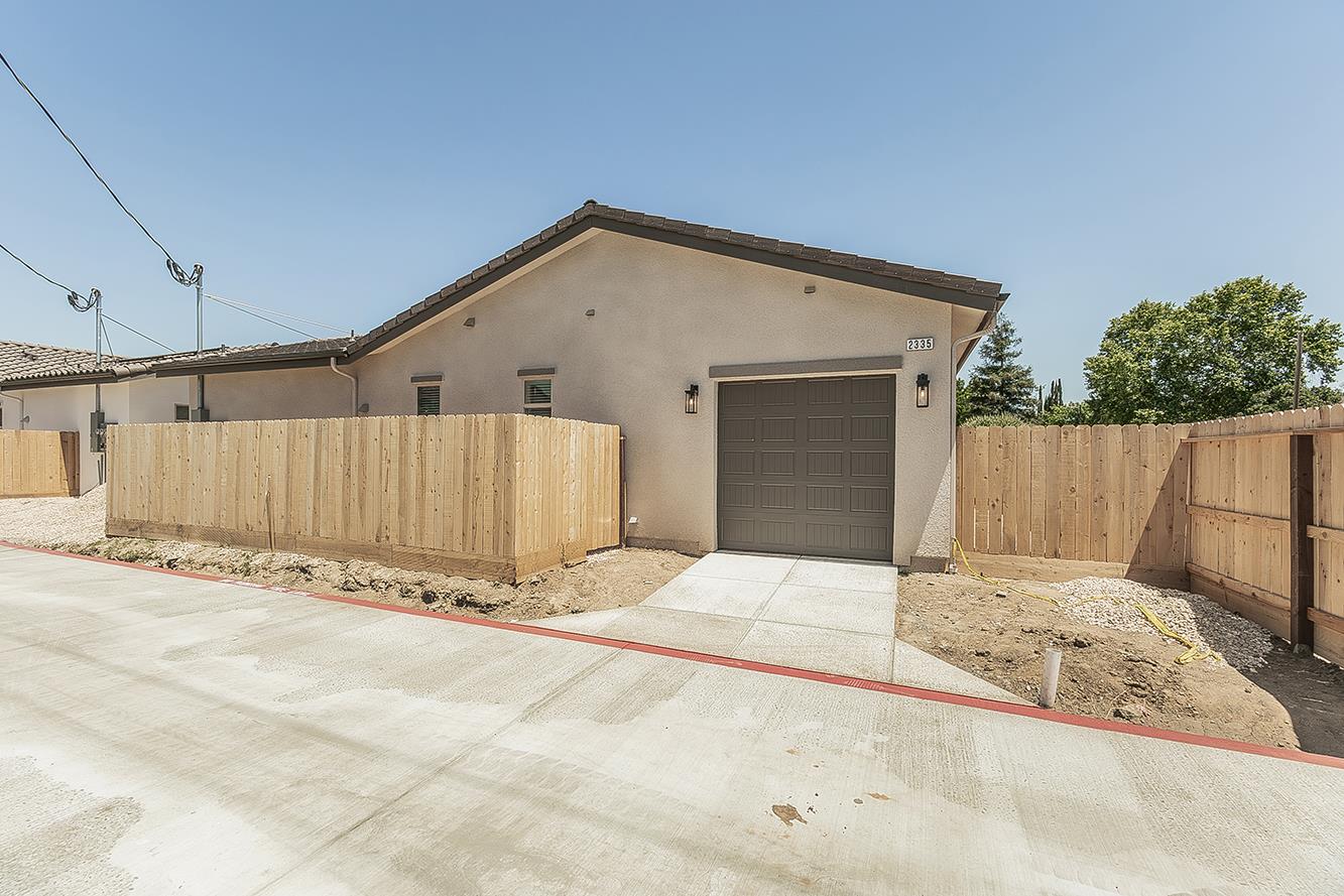 2365 2369 N Arthur Ave, Fresno, CA 93705