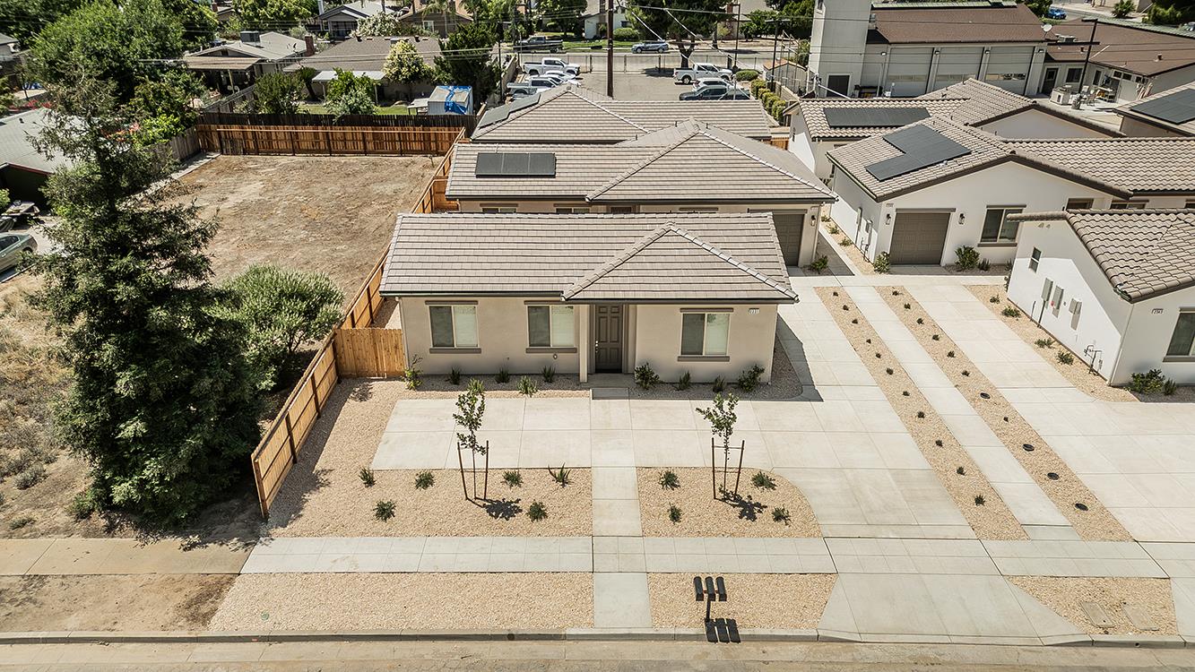 2365 2369 N Arthur Ave, Fresno, CA 93705
