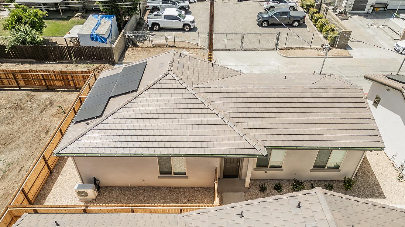 2365 2369 N Arthur Ave, Fresno, CA 93705