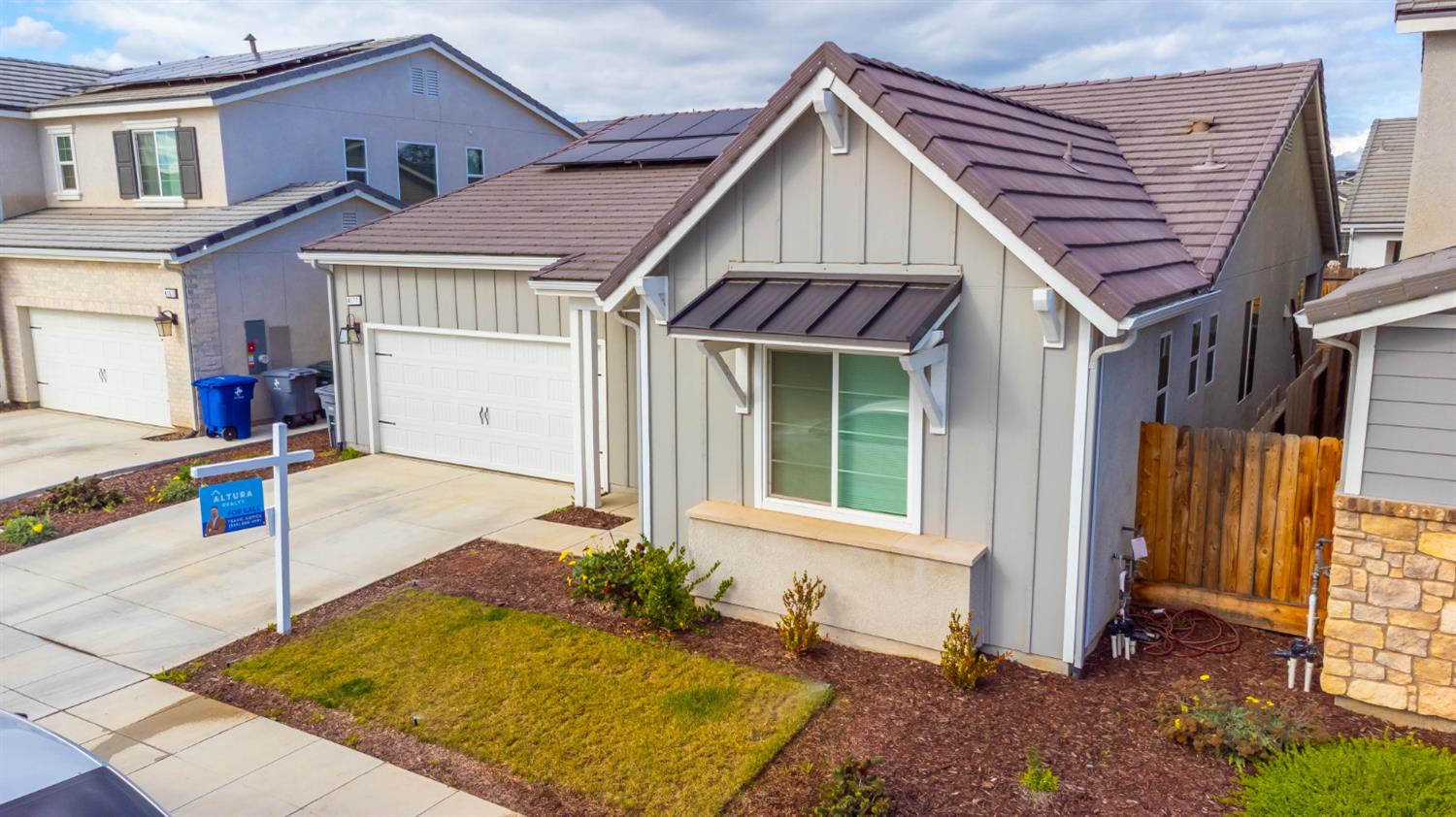 4177 Beverly Ave, Clovis, CA 93619