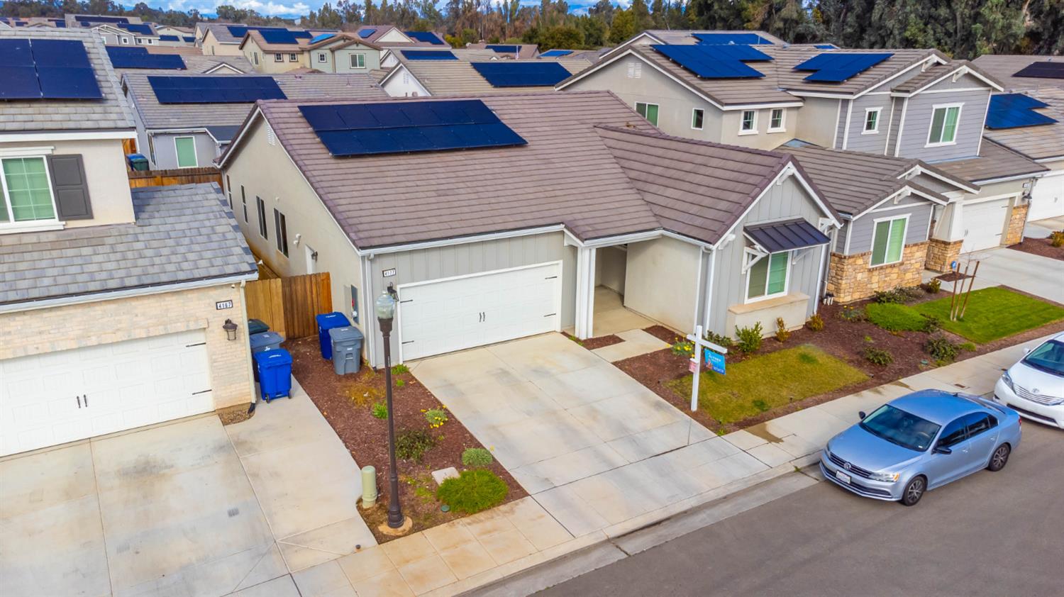 4177 Beverly Ave, Clovis, CA 93619