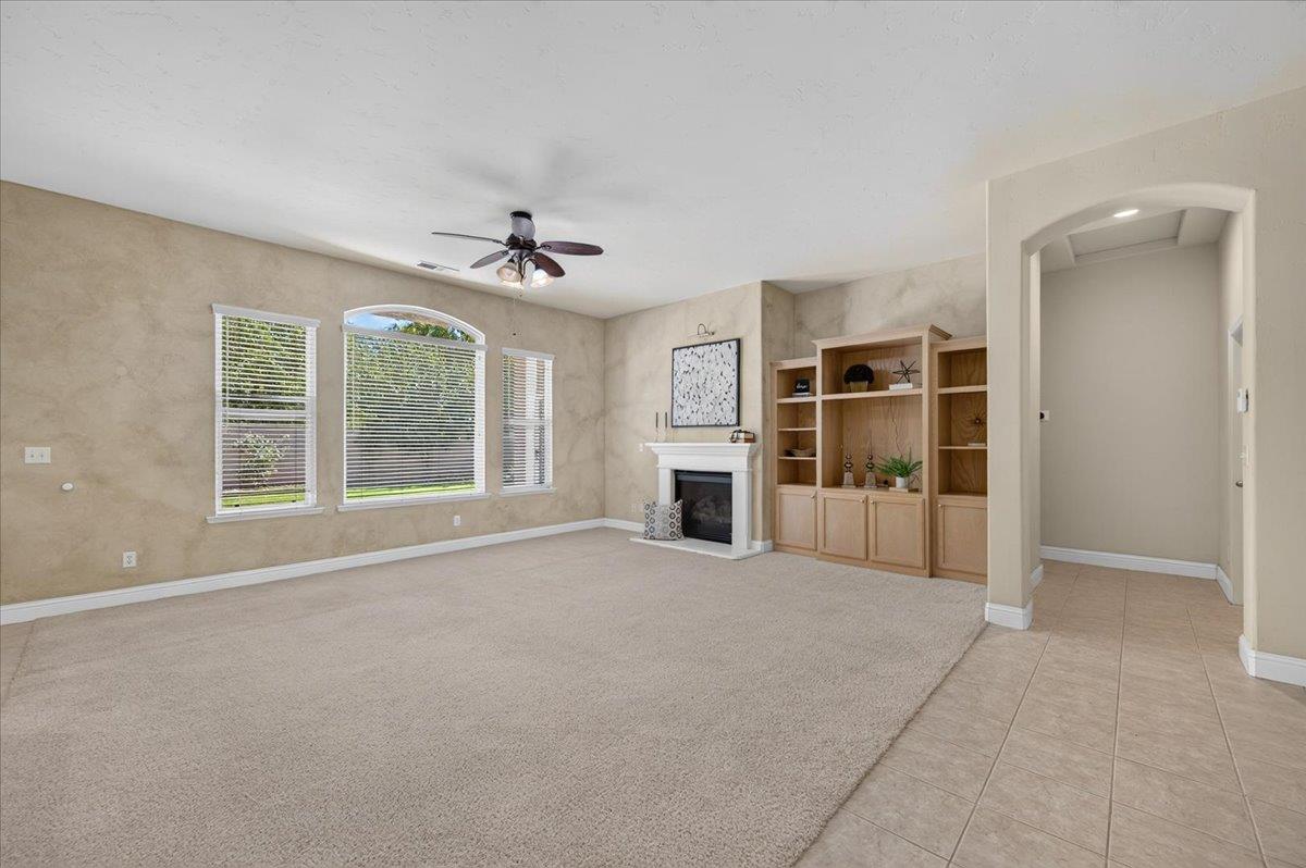 5688 E Christine Ave, Fresno, CA 93727