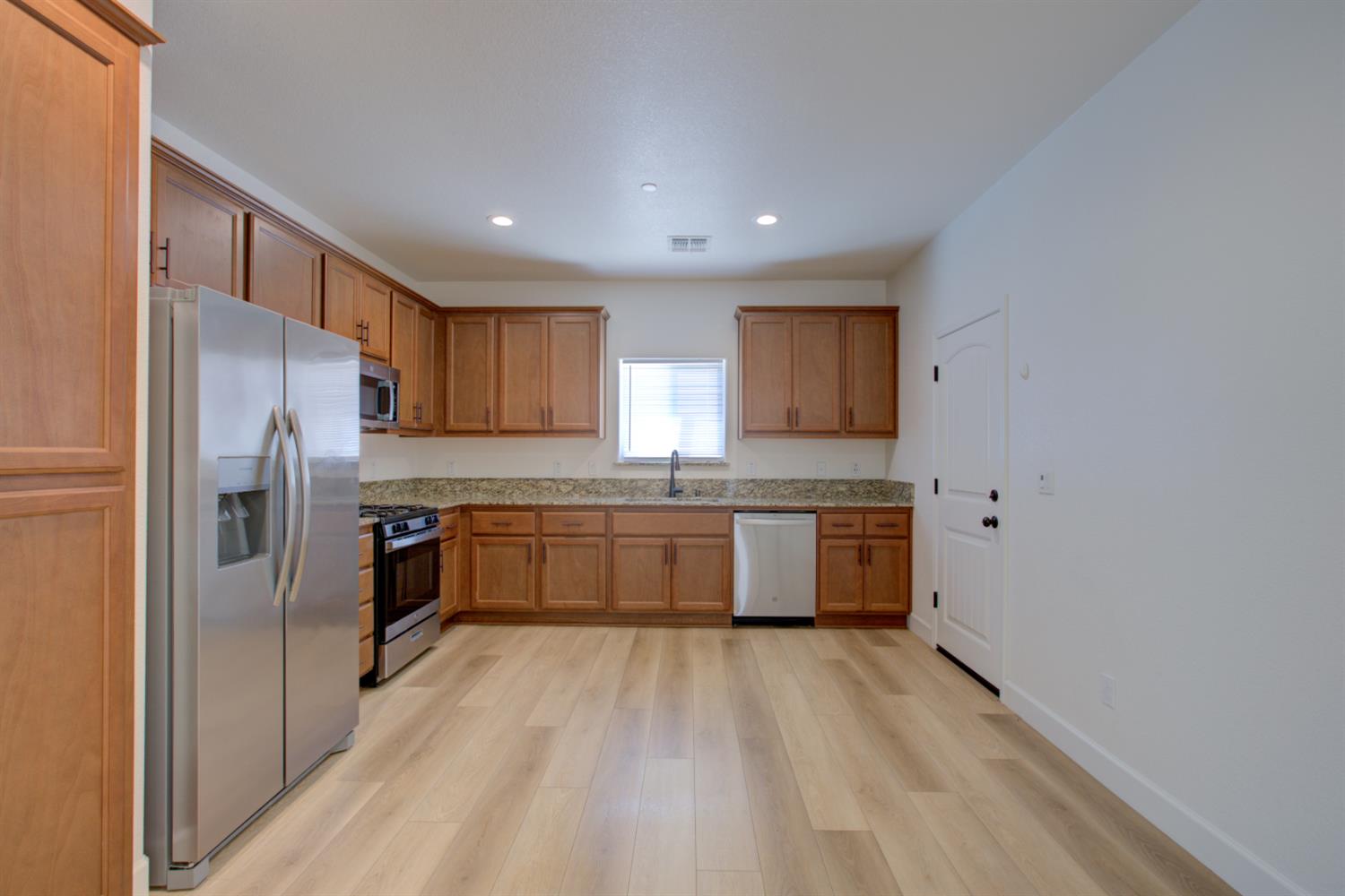 5046 Palisade Ave, Merced, CA 95348