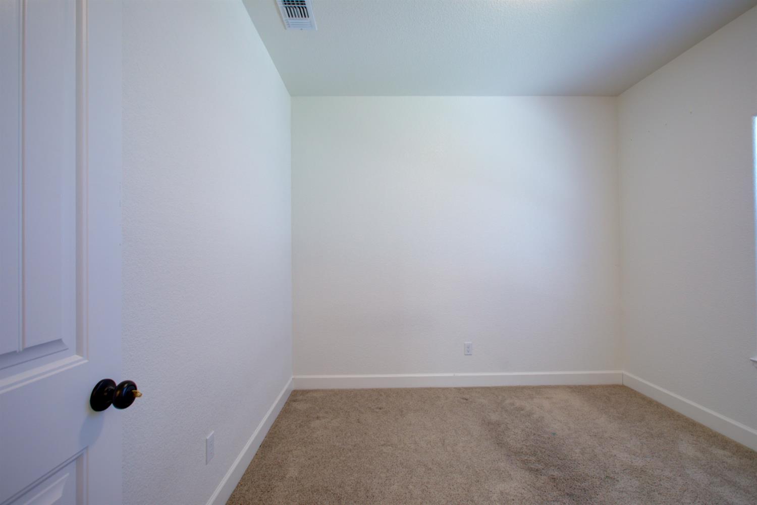 5046 Palisade Ave, Merced, CA 95348
