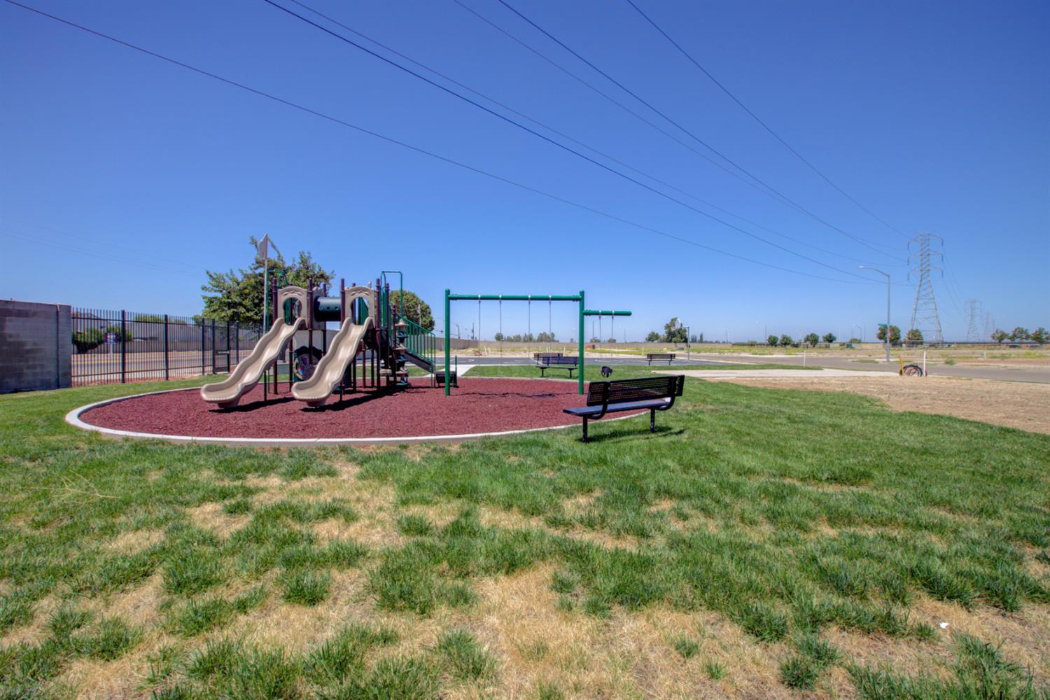 5046 Palisade Ave, Merced, CA 95348