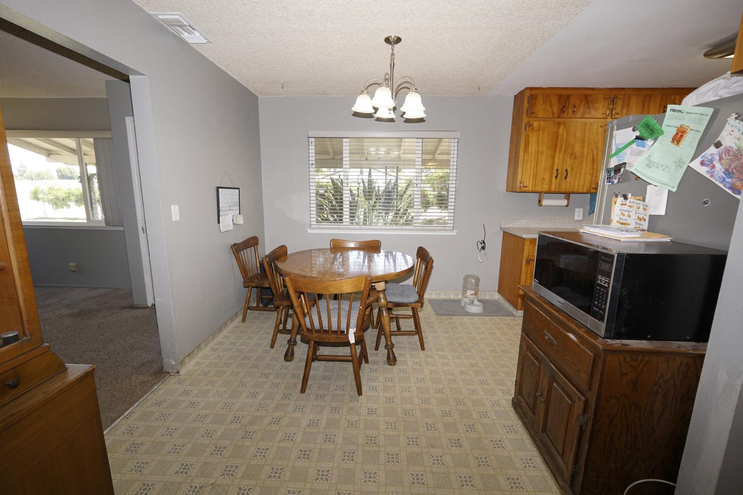 735 765 N Winery Ave, Fresno, CA 93727