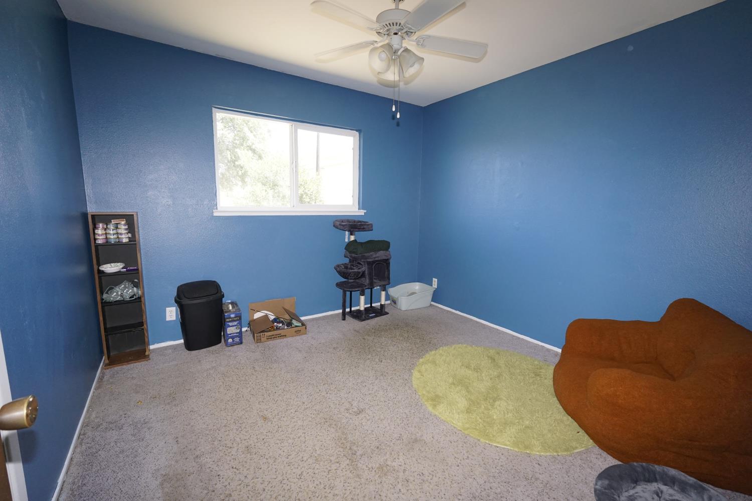735 765 N Winery Ave, Fresno, CA 93727