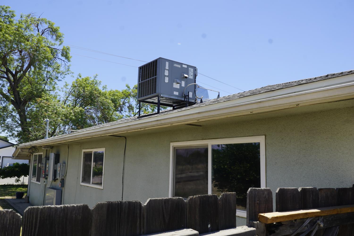 735 765 N Winery Ave, Fresno, CA 93727