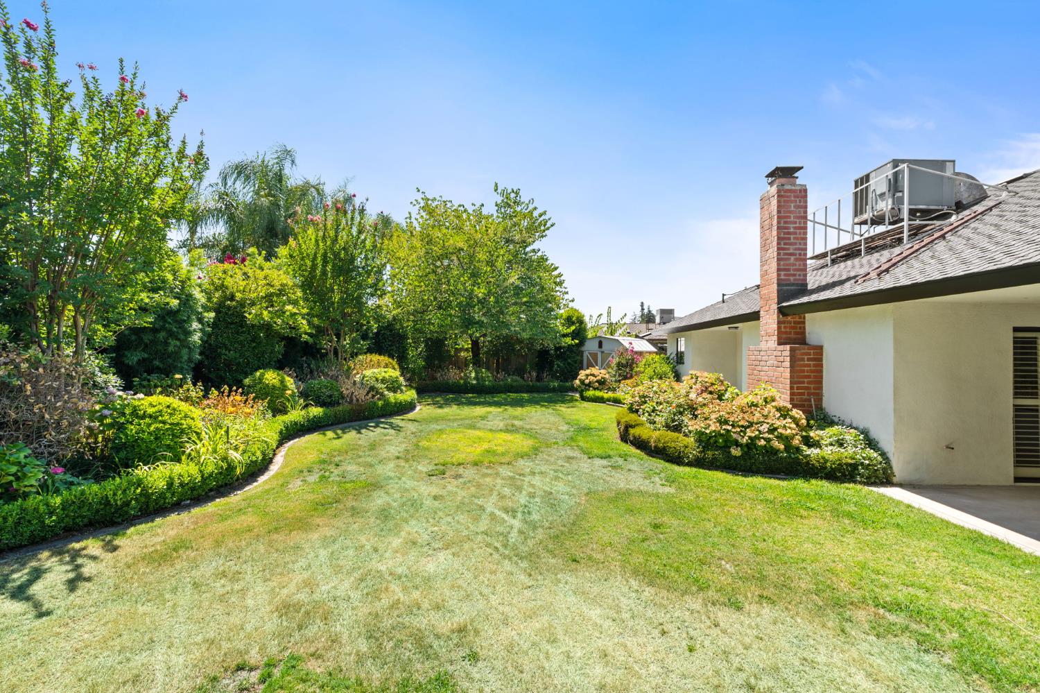 1465 W Magill Ave, Fresno, CA 93711