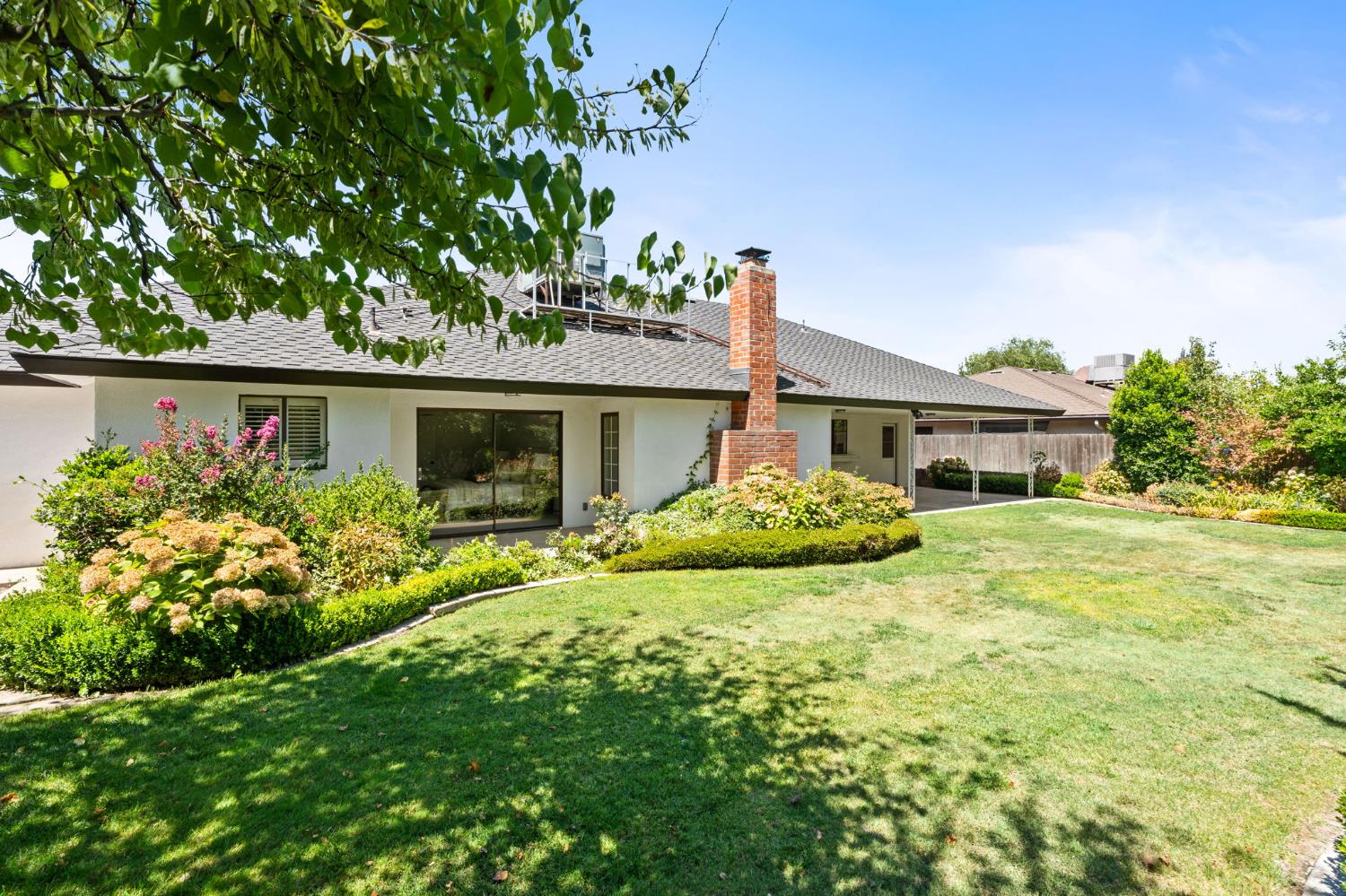 1465 W Magill Ave, Fresno, CA 93711