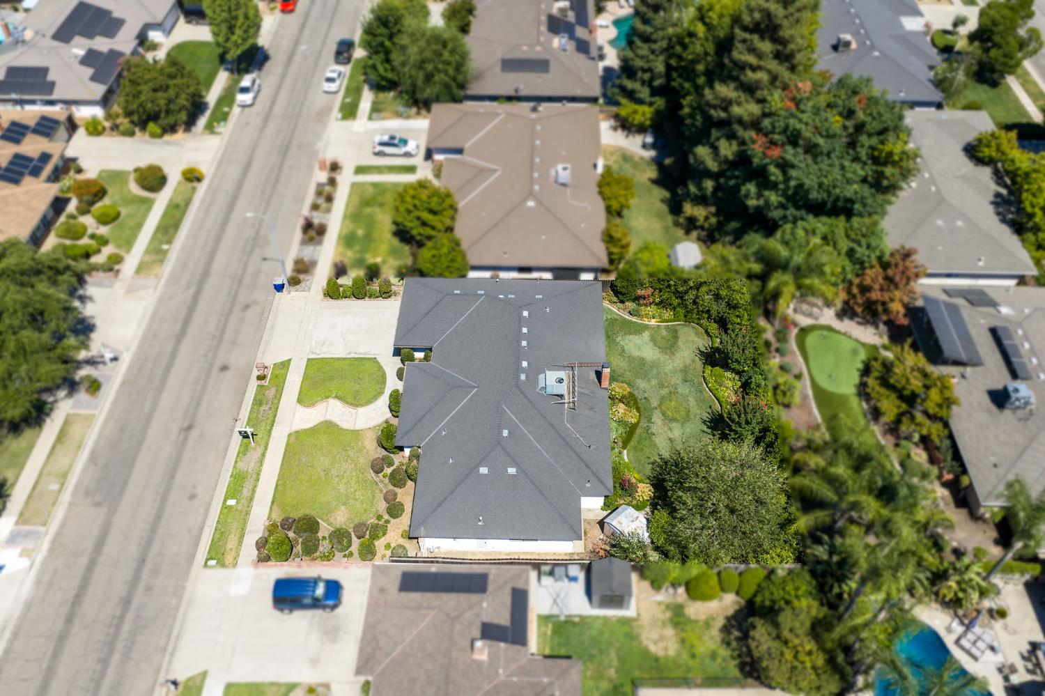 1465 W Magill Ave, Fresno, CA 93711