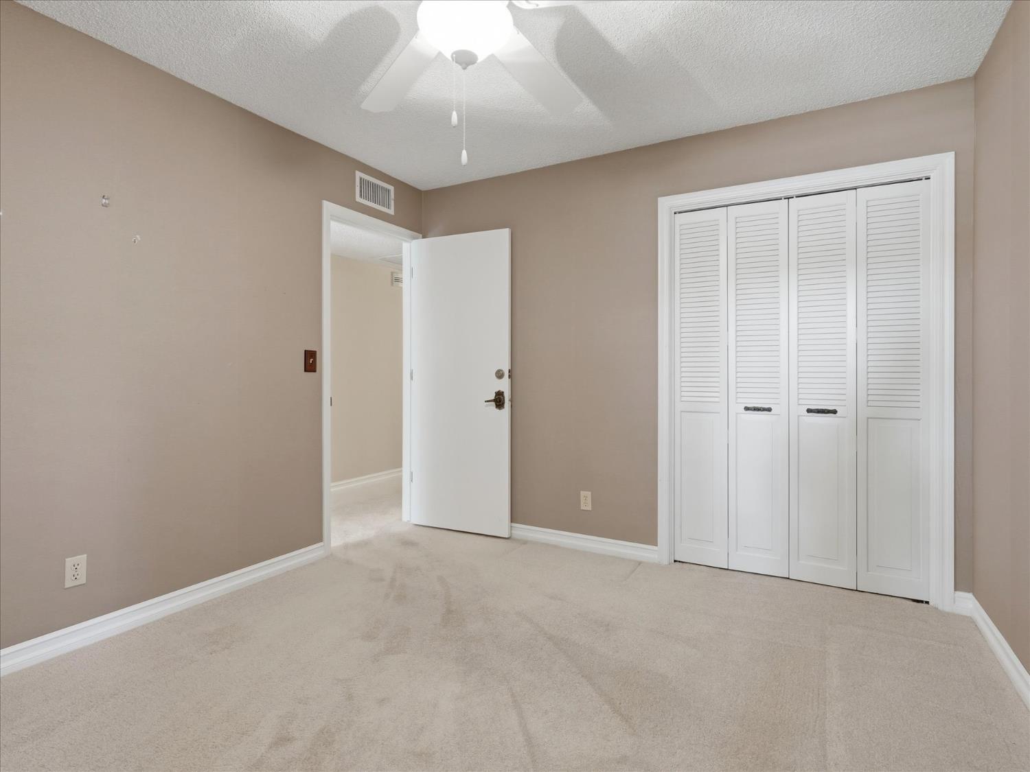 280 E Lisa Ave, Fresno, CA 93720