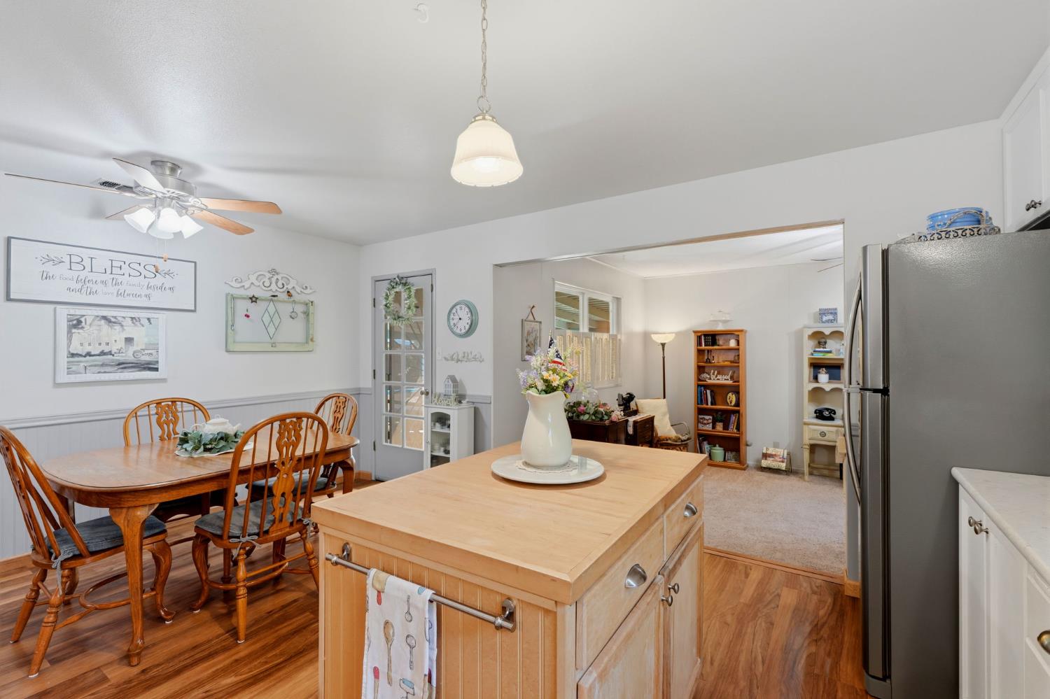 105 S Joaquin St, Coalinga, CA 93210
