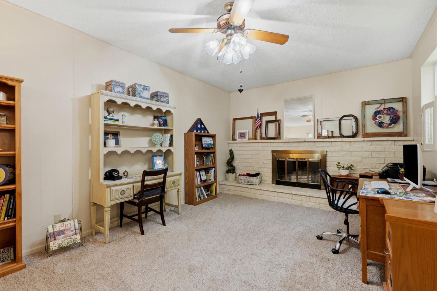 105 S Joaquin St, Coalinga, CA 93210