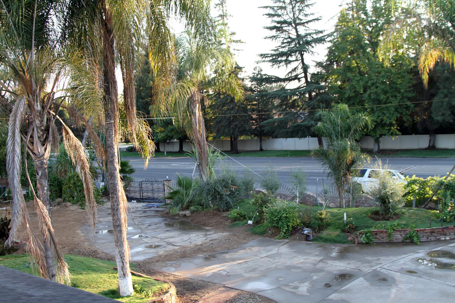 1636 S Clovis Ave, Fresno, CA 93727