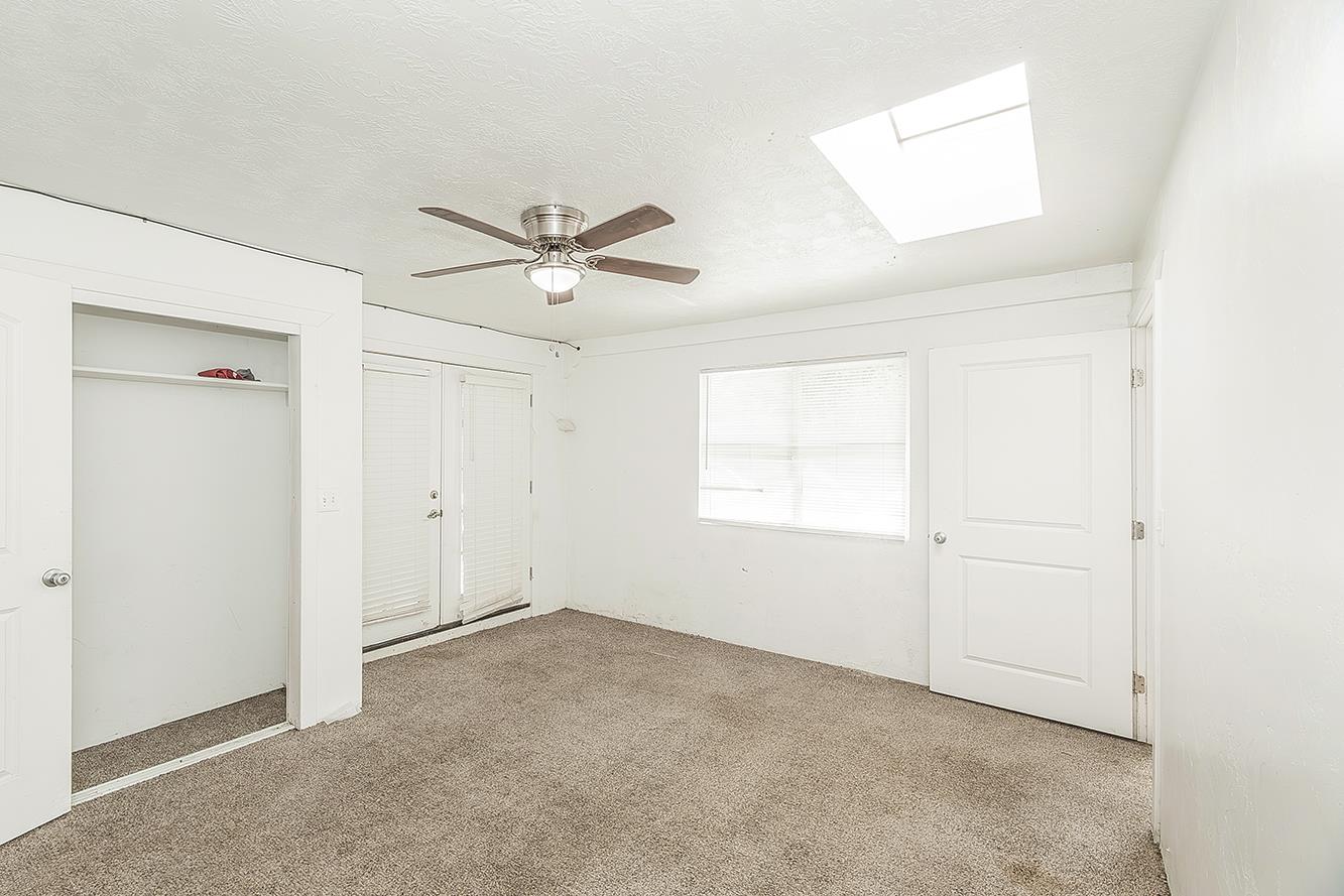 1636 S Clovis Ave, Fresno, CA 93727
