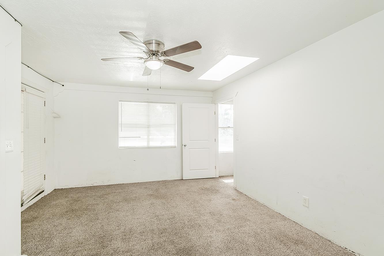 1636 S Clovis Ave, Fresno, CA 93727