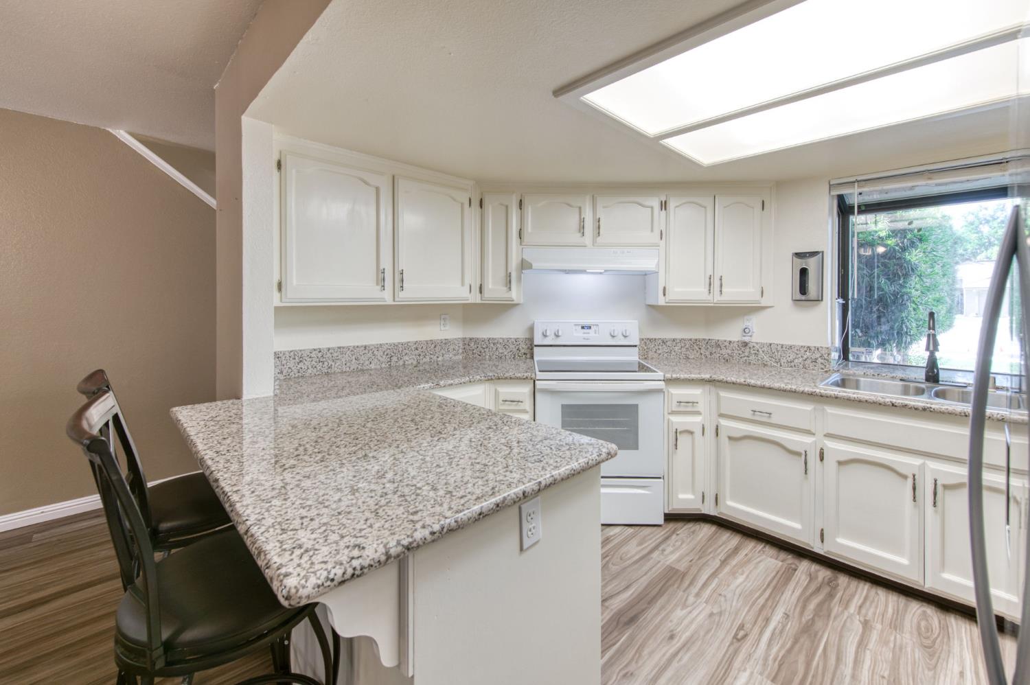 3595 W Harvard Ave, Fresno, CA 93722
