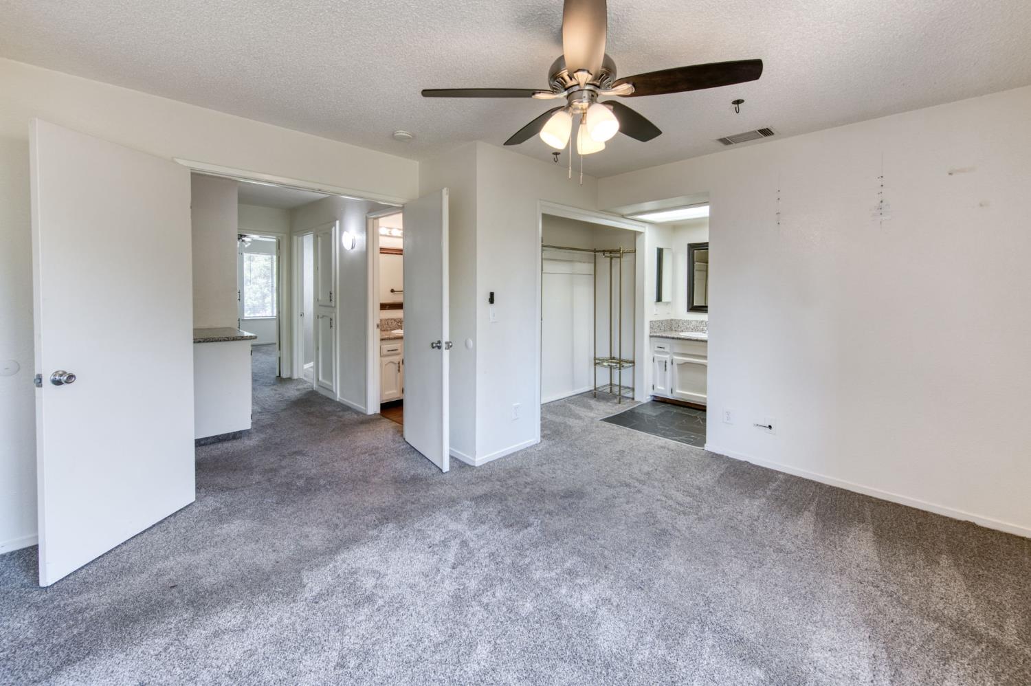 3595 W Harvard Ave, Fresno, CA 93722