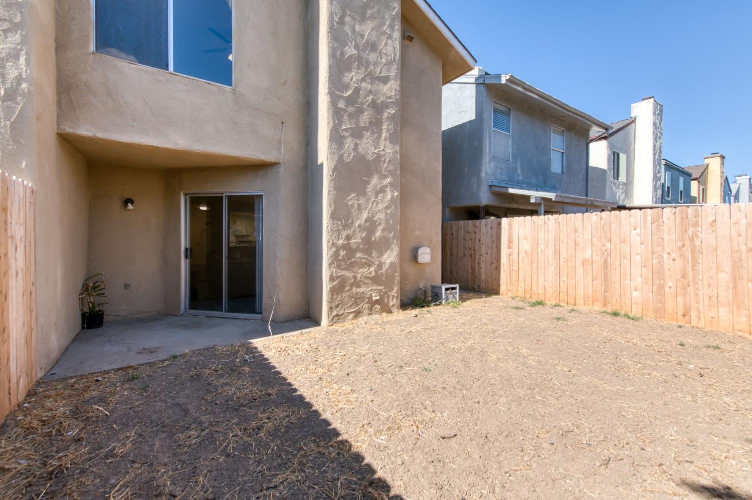3595 W Harvard Ave, Fresno, CA 93722