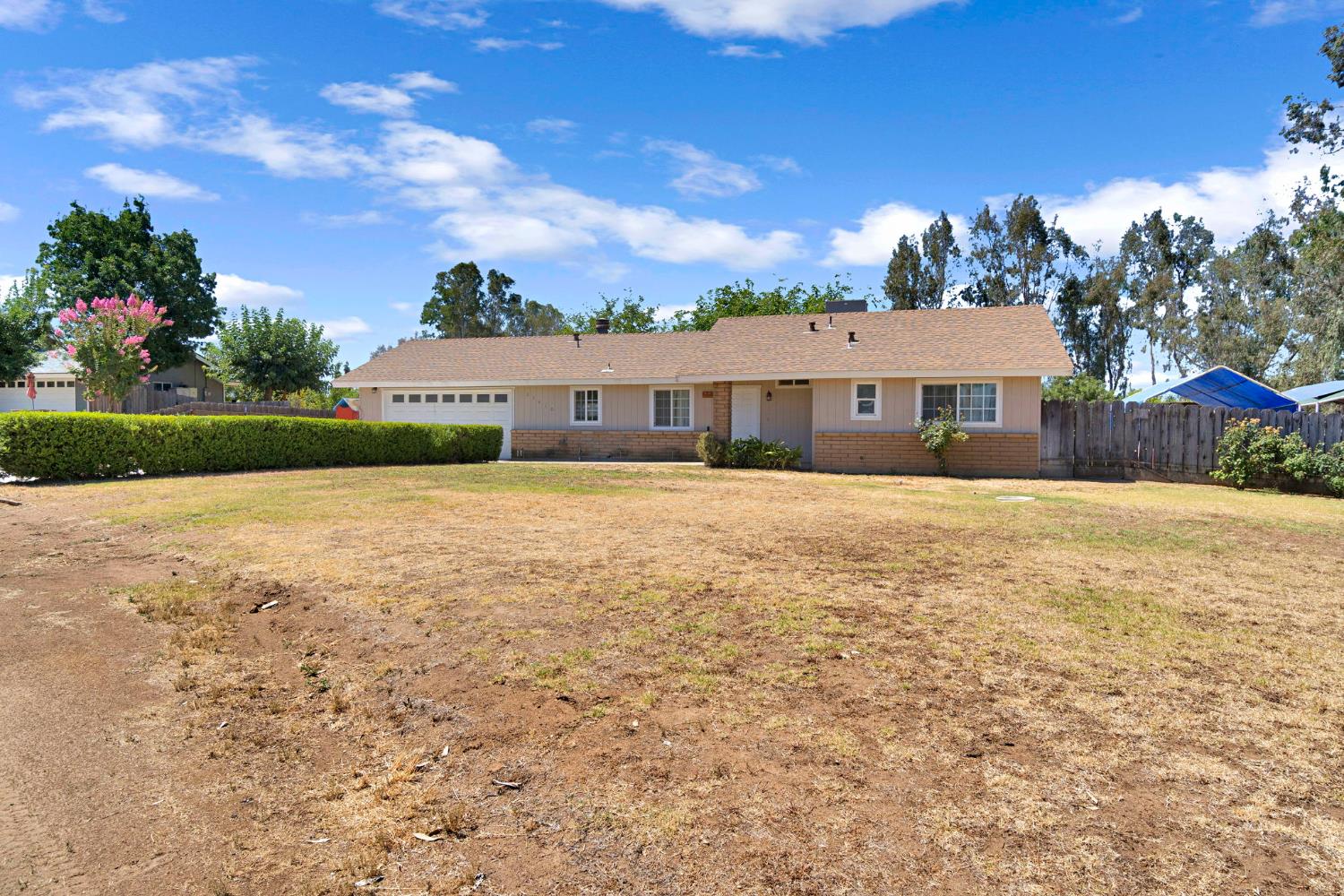25410 Dawnridge Dr, Madera, CA 93638