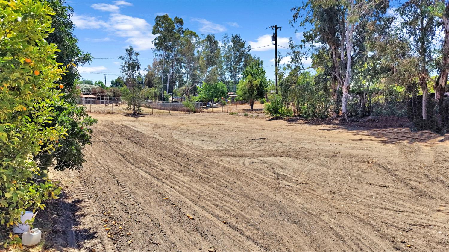 25410 Dawnridge Dr, Madera, CA 93638