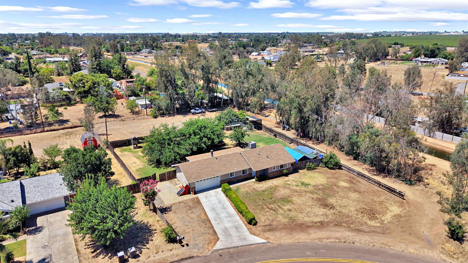 25410 Dawnridge Dr, Madera, CA 93638
