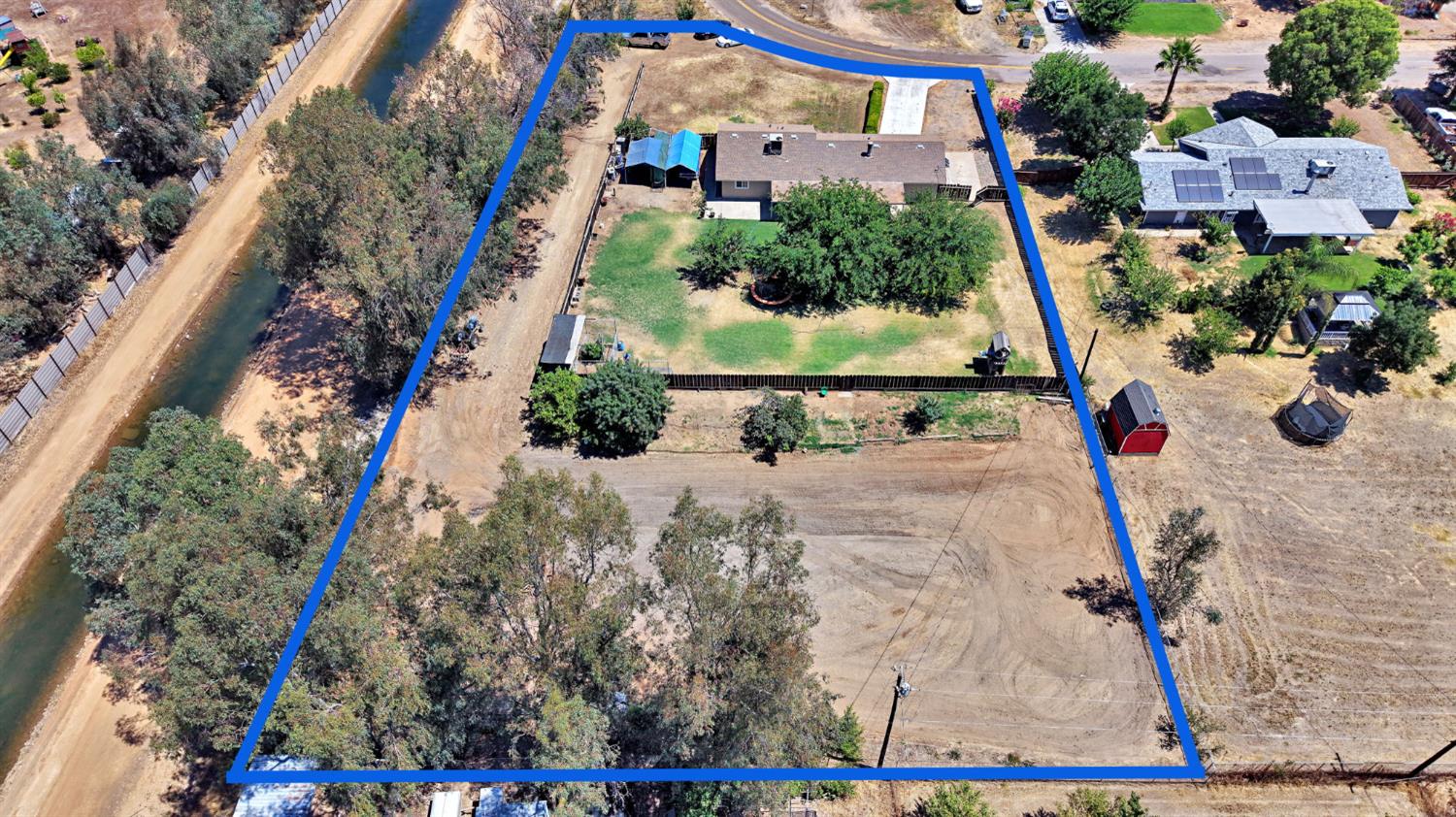 25410 Dawnridge Dr, Madera, CA 93638
