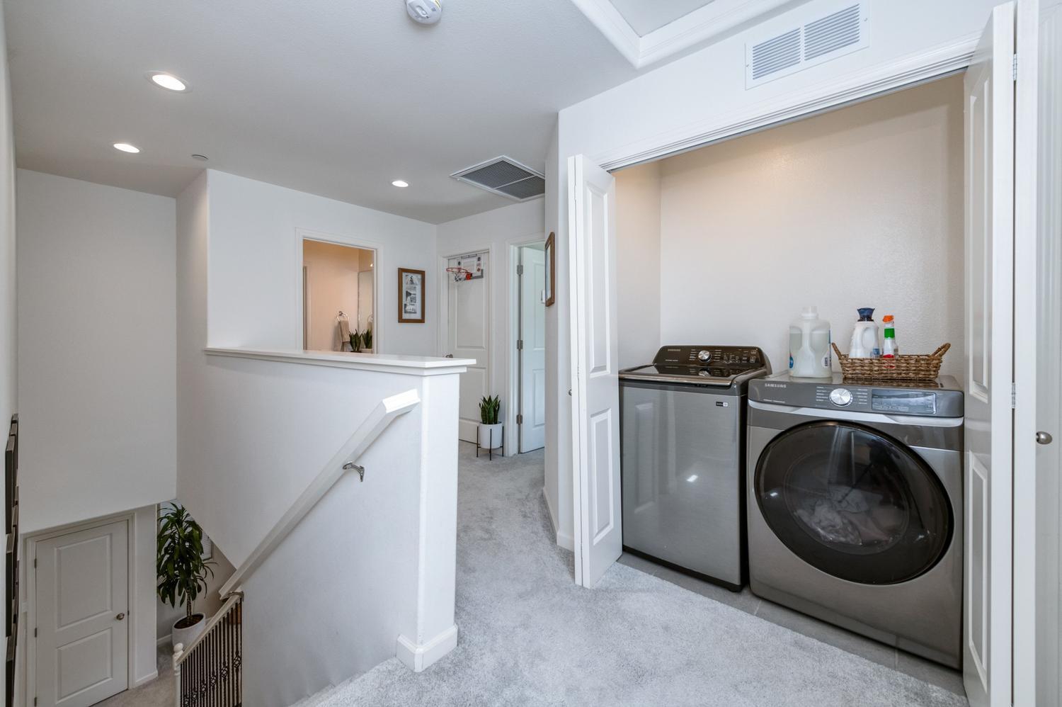 836 Winchell Way W, Madera, CA 93636