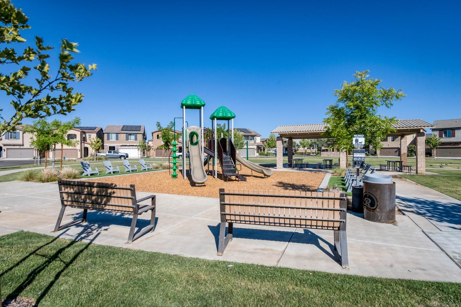 836 Winchell Way W, Madera, CA 93636