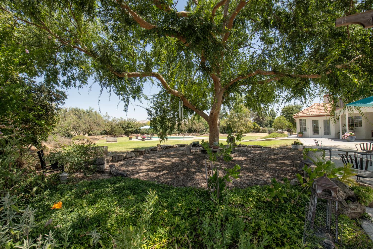 5232 Horseshoe Bend Ave, Clovis, CA 93619