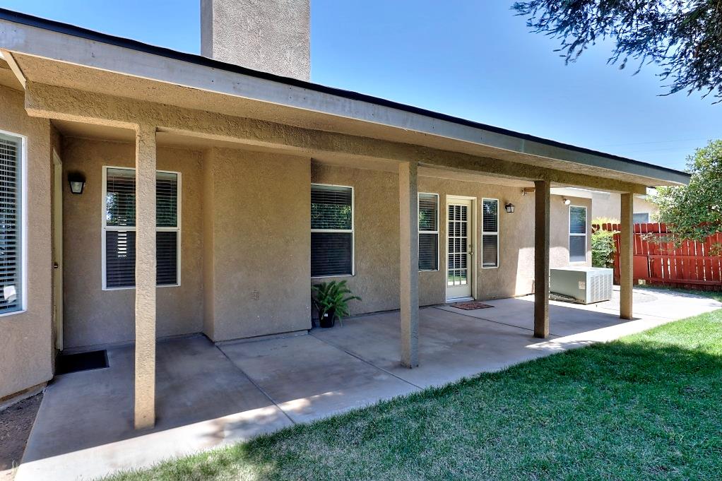 5659 W Menlo Ave, Fresno, CA 93722