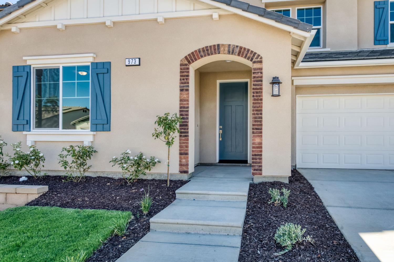973 Peters Rd S, Madera, CA 93636